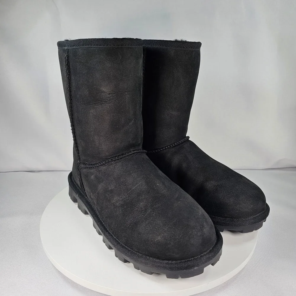 UGG Australia Classic Ankle Boots Black‎ Suede Shearling Lined Women's Size 7